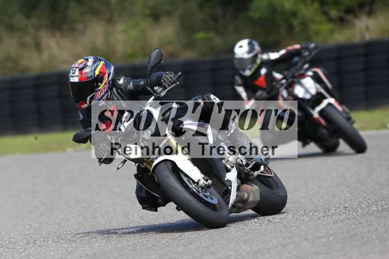 Archiv-2025/42 07.08.2025 Peter Studer Girls Day ADR/Gruppe pink/12